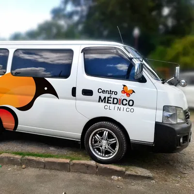Diseño de logotipo e imagen corporativa para empresas